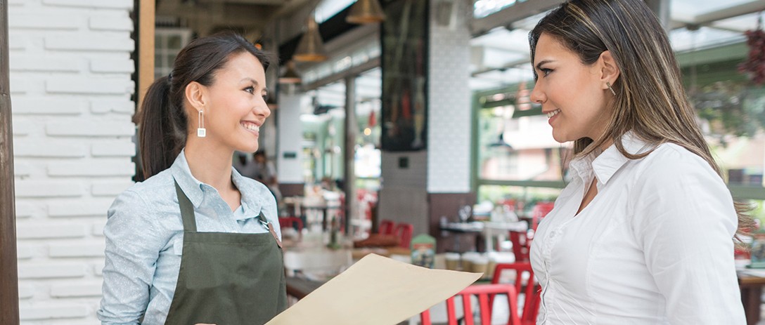 餐饮英语 |  问候与接待-酒店英语实战指南｜免费学习资源 - 酒店英语